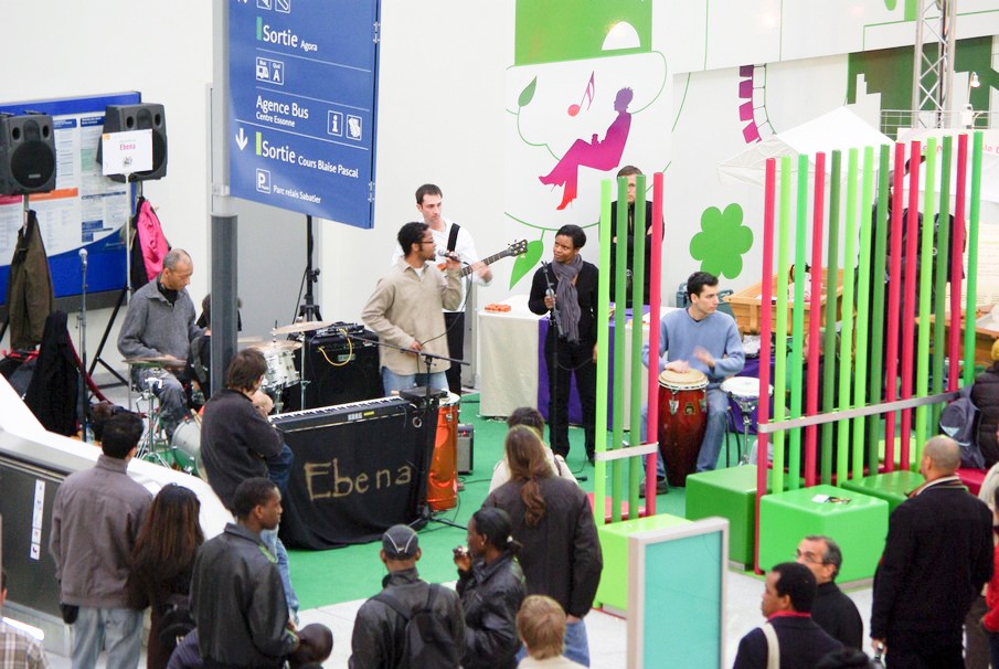 Evry Daily Photo - Concert Ebena Inauguration Gare Evry Centre 179.jpg